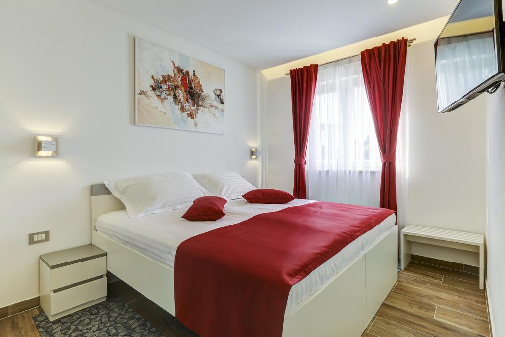 פרמנטורה Viras Luxury Holiday מראה חיצוני תמונה
